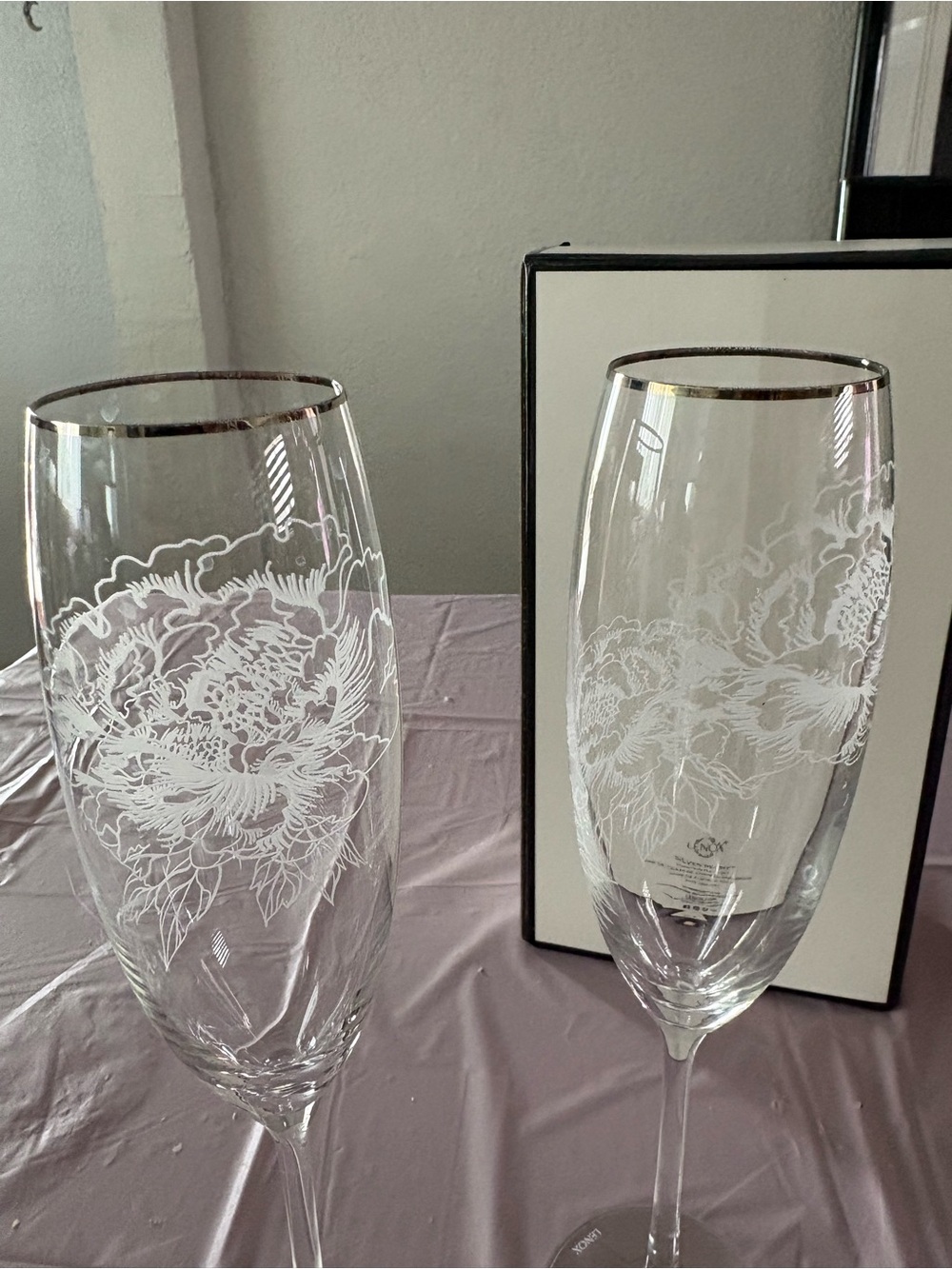 Lenox Silver Peony Toasting Flute Set - Picture 5 of 7